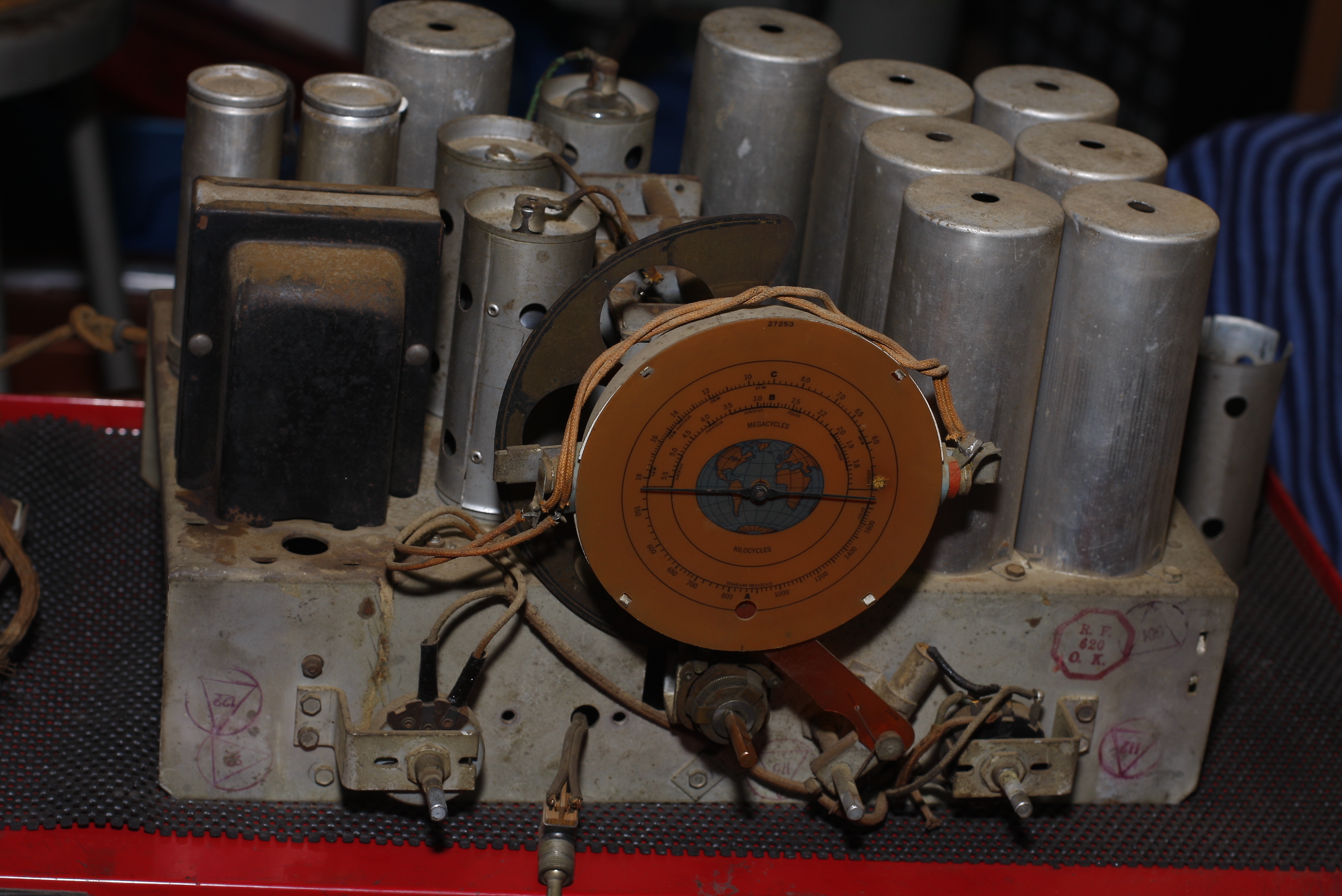 RCA 128 chassis front